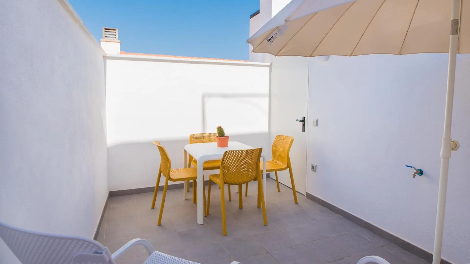 公寓 Cozy Modern Flat Terrace 2 Bedrooms 2 Bathrooms 马拉加