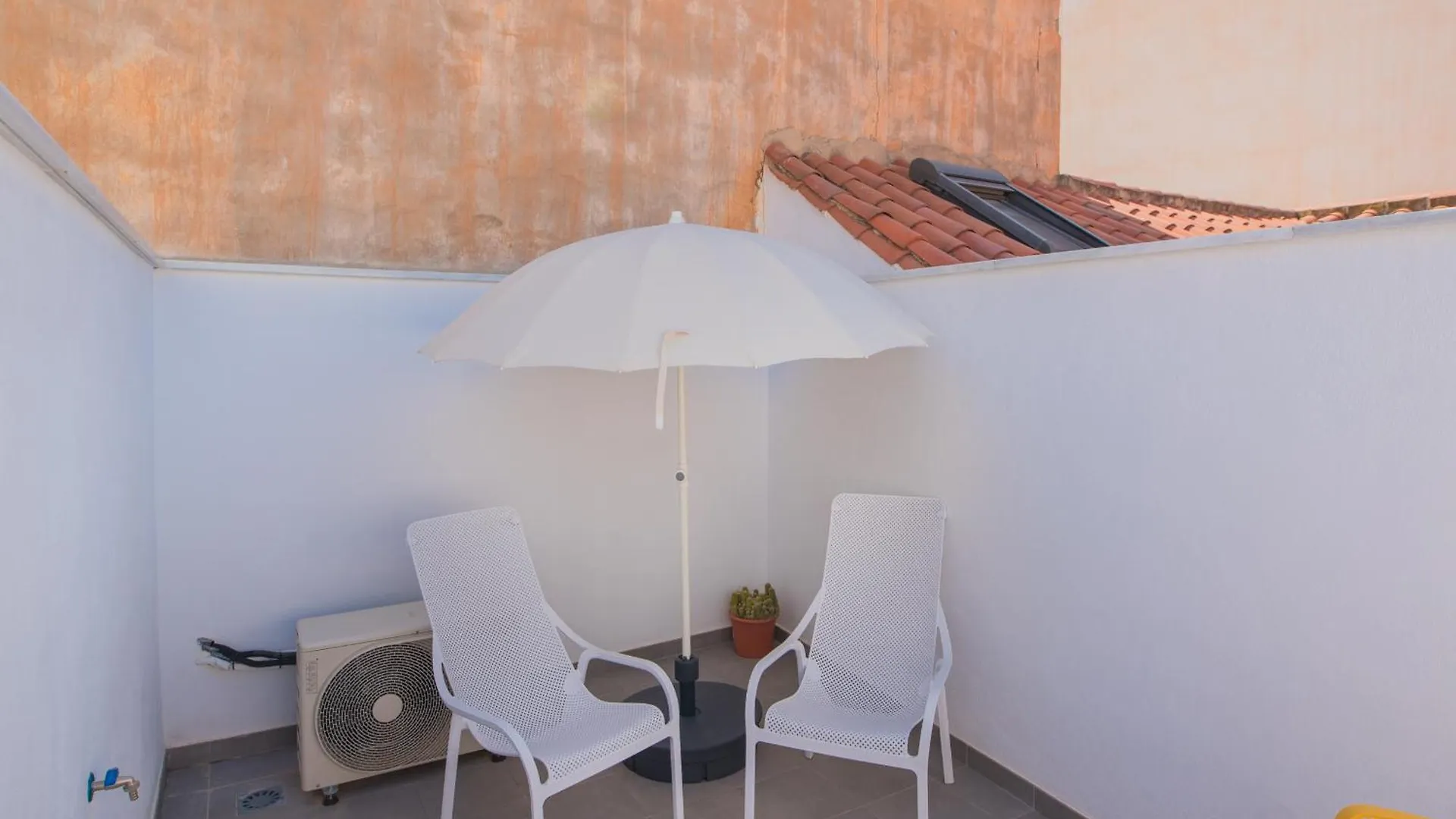 Cozy Modern Flat Terrace 2 Bedrooms 2 Bathrooms Malaga Apartment