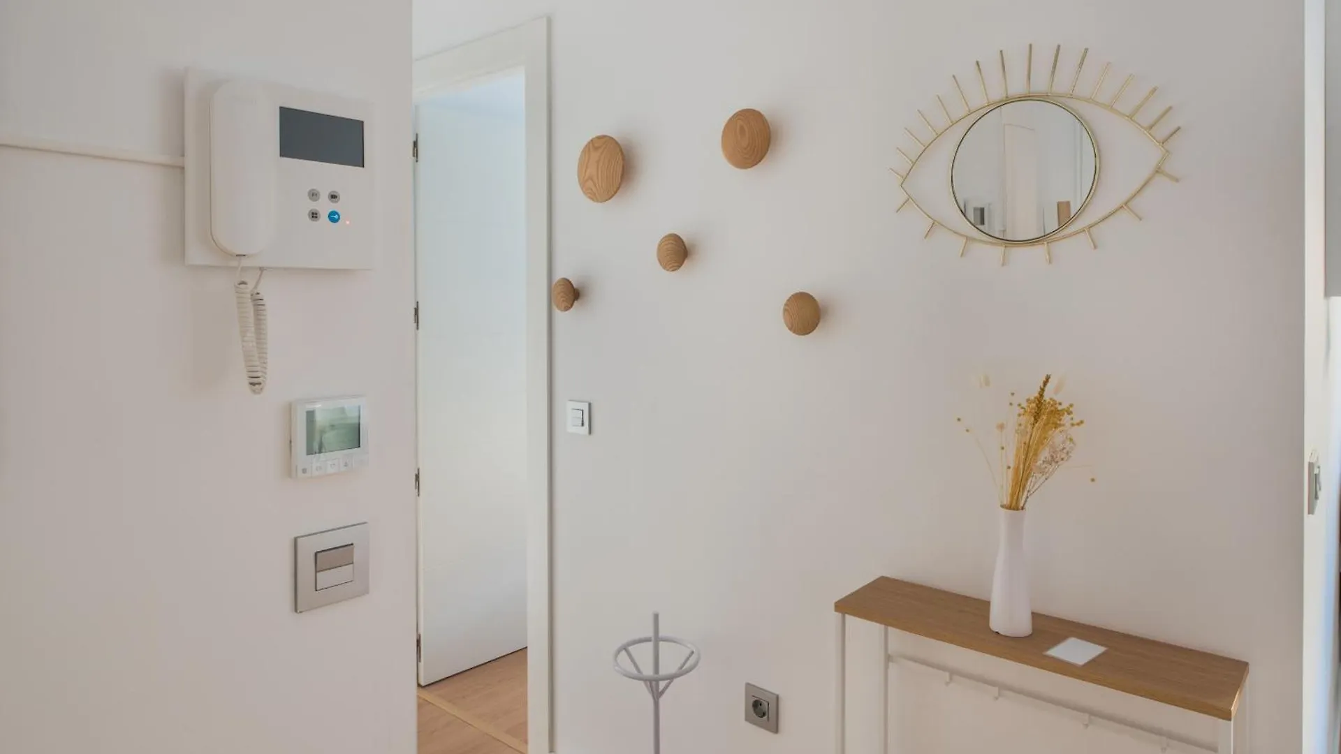 Apartment Cozy Modern Flat Terrace 2 Bedrooms 2 Bathrooms Malaga