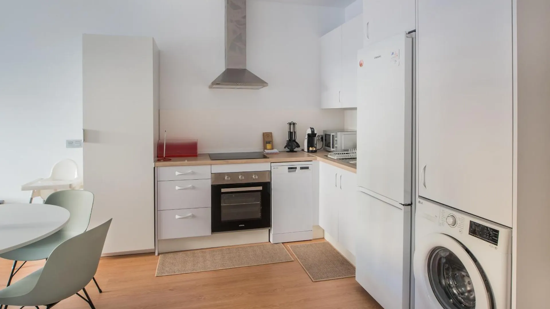 Cozy Modern Flat Terrace 2 Bedrooms 2 Bathrooms Malaga