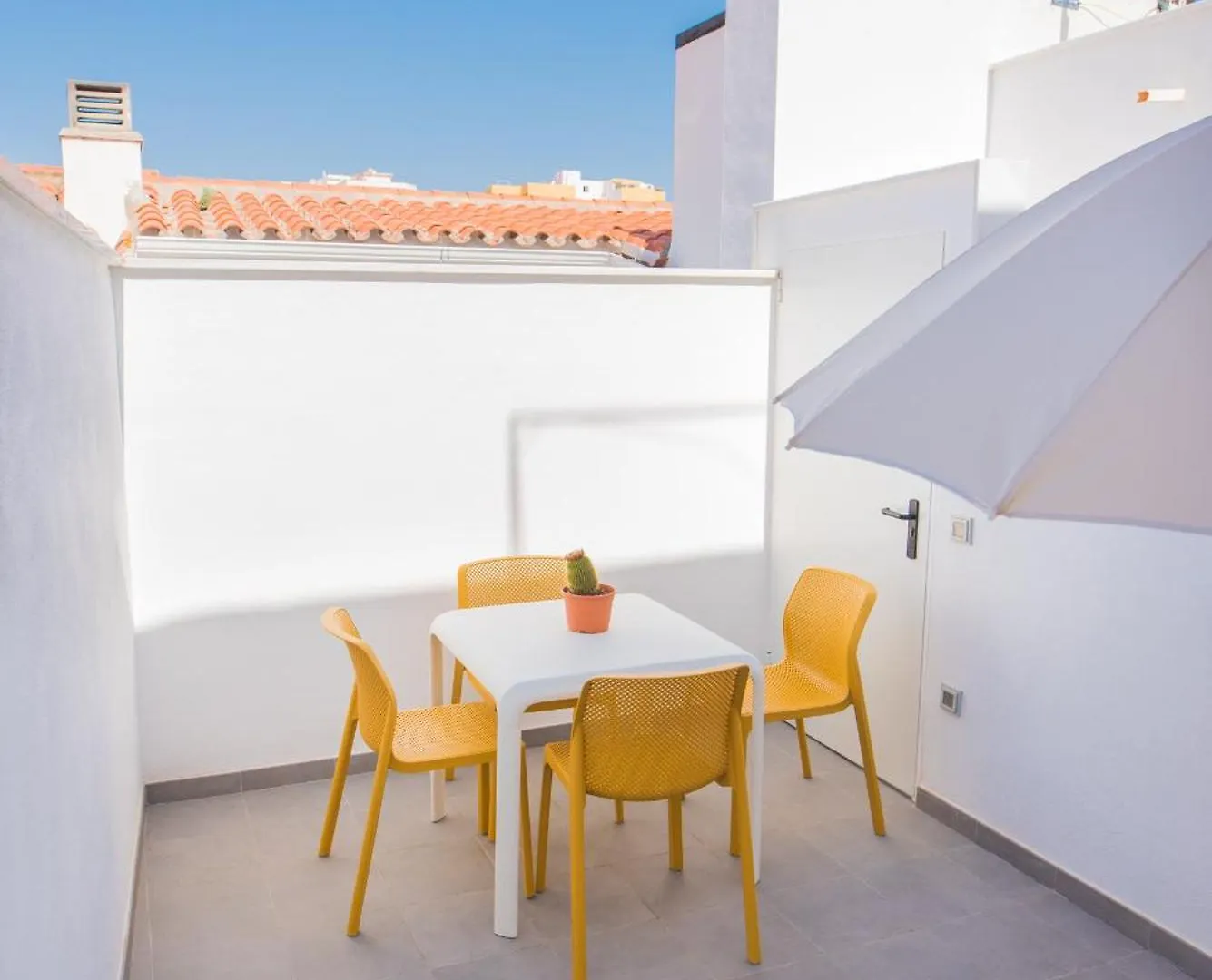 Cozy Modern Flat Terrace 2 Bedrooms 2 Bathrooms Malaga Apartment